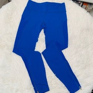 Lululemon pants size 4